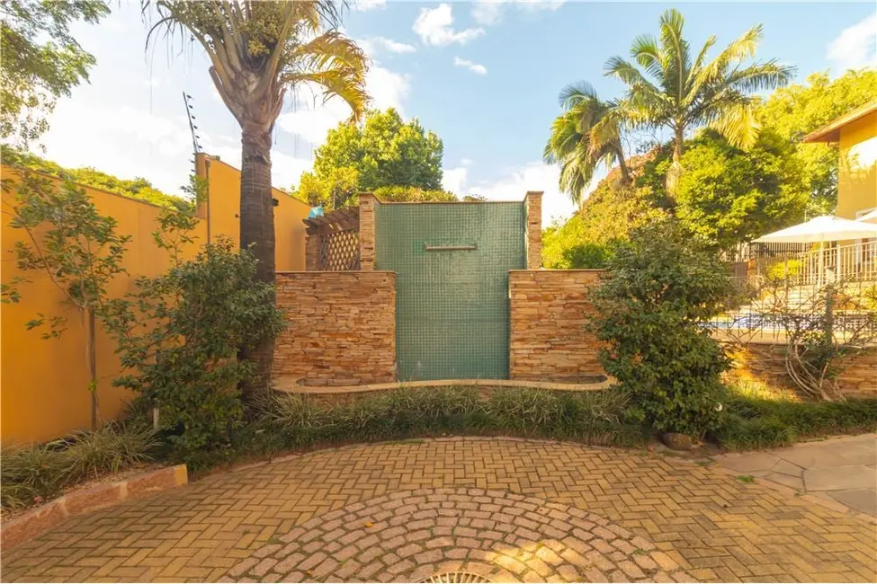 Casa de Condomínio com 4 quartos à venda, 388m2 em Três Figueiras, Porto Alegre - RS - imagem 5 Foto 5 de Casa de Condomínio com 4 quartos à venda, 388m2 em Três Figueiras, Porto Alegre - RS