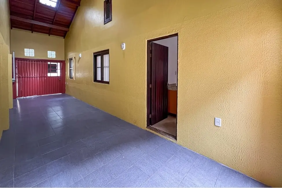 Foto 2 de Casa com 4 quartos à venda, 149m2 em Harmonia, Canoas - RS