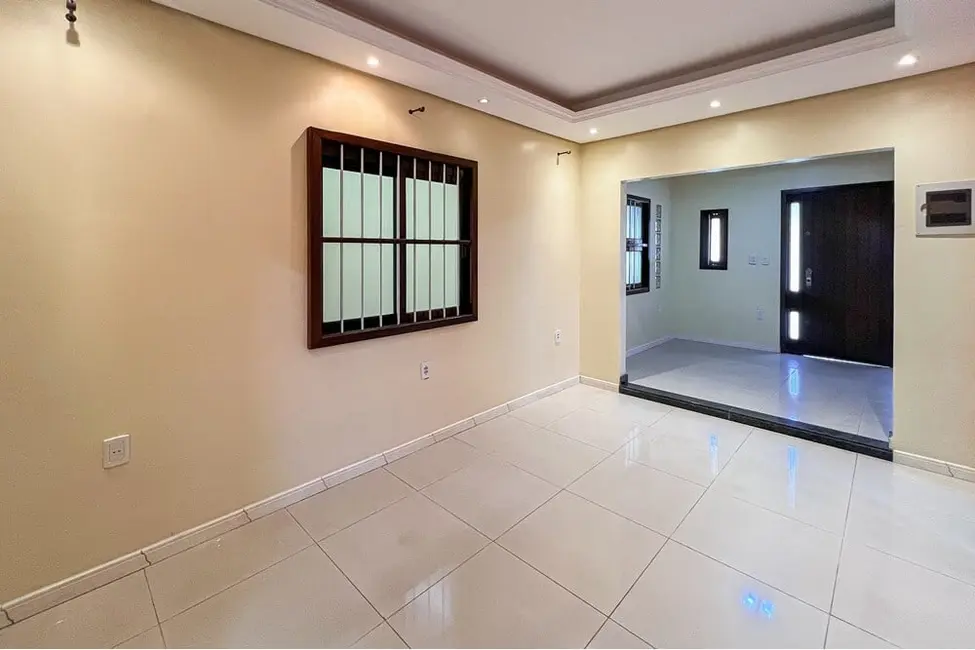Foto 1 de Casa com 4 quartos à venda, 149m2 em Harmonia, Canoas - RS