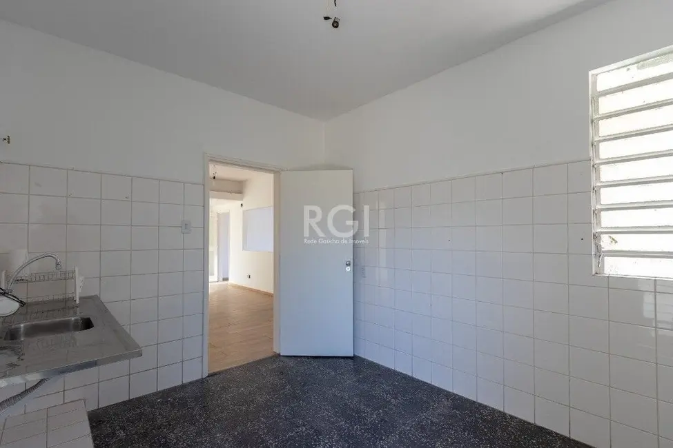 Foto 3 de Casa com 3 quartos à venda, 174m2 em Vila Assunção, Porto Alegre - RS