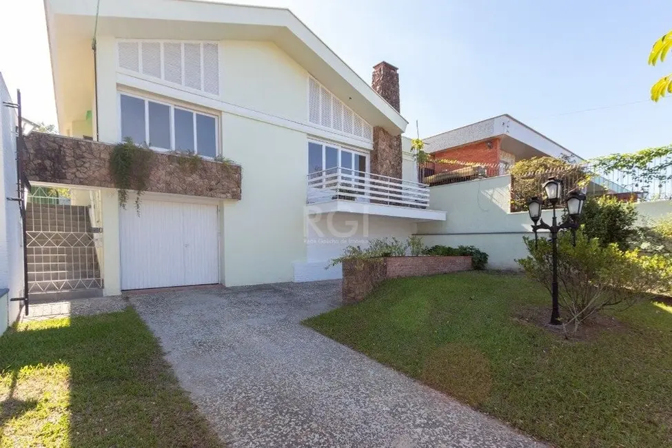 Foto 1 de Casa com 3 quartos à venda, 174m2 em Vila Assunção, Porto Alegre - RS