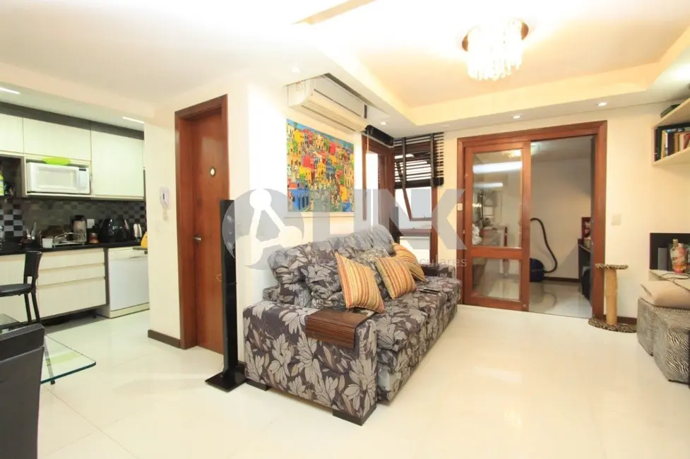 Apartamento com 3 quartos à venda, 149m2 em Bela Vista, Porto Alegre - RS - imagem 3 Foto 3 de Apartamento com 3 quartos à venda, 149m2 em Bela Vista, Porto Alegre - RS