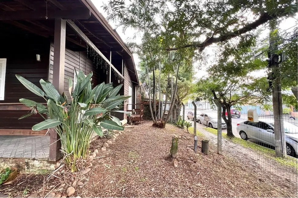Casa com 3 quartos à venda, 102m2 em São José, Canoas - RS - imagem 4 Foto 4 de Casa com 3 quartos à venda, 102m2 em São José, Canoas - RS