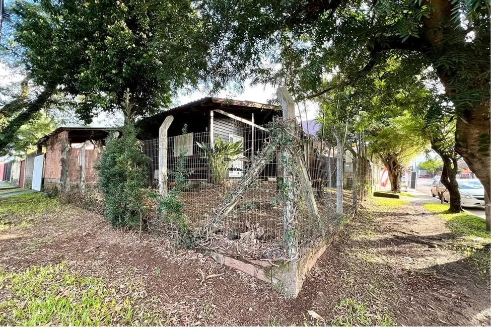 Casa com 3 quartos à venda, 102m2 em São José, Canoas - RS - imagem 3 Foto 3 de Casa com 3 quartos à venda, 102m2 em São José, Canoas - RS