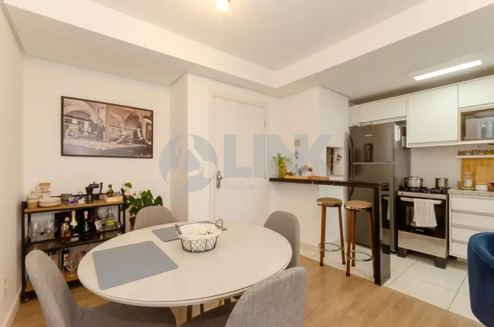 Apartamento com 3 quartos à venda, 65m2 em Petrópolis, Porto Alegre - RS - imagem 8 Foto 8 de Apartamento com 3 quartos à venda, 65m2 em Petrópolis, Porto Alegre - RS