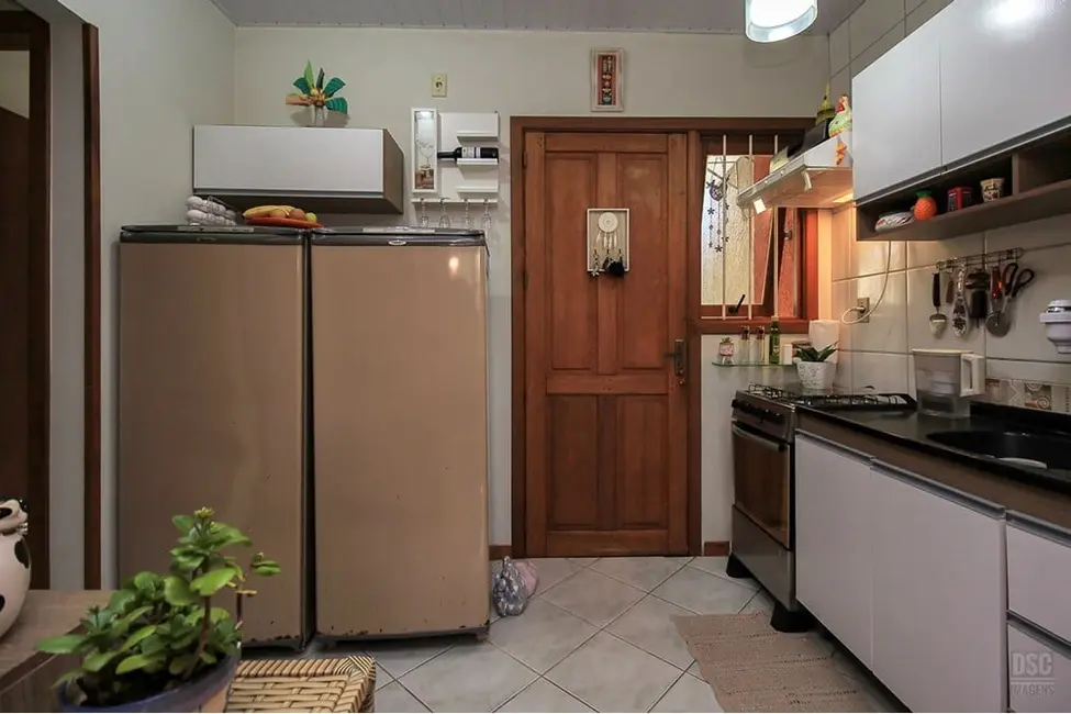 Casa com 2 quartos à venda, 41m2 em Hípica, Porto Alegre - RS - imagem 9 Foto 9 de Casa com 2 quartos à venda, 41m2 em Hípica, Porto Alegre - RS