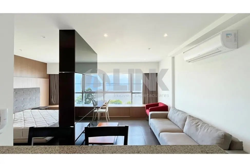 Foto 2 de Apartamento com 1 quarto à venda, 43m2 em Cristal, Porto Alegre - RS