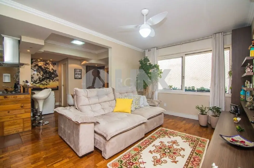 Foto 2 de Apartamento com 2 quartos à venda, 73m2 em Auxiliadora, Porto Alegre - RS
