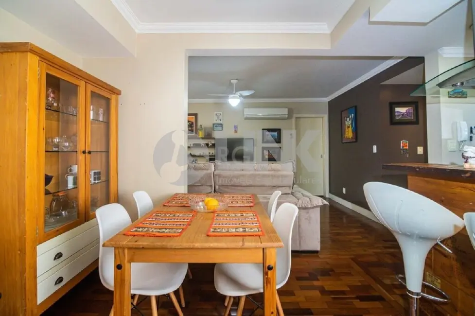 Apartamento com 2 quartos à venda, 73m2 em Auxiliadora, Porto Alegre - RS - imagem 6 Foto 6 de Apartamento com 2 quartos à venda, 73m2 em Auxiliadora, Porto Alegre - RS