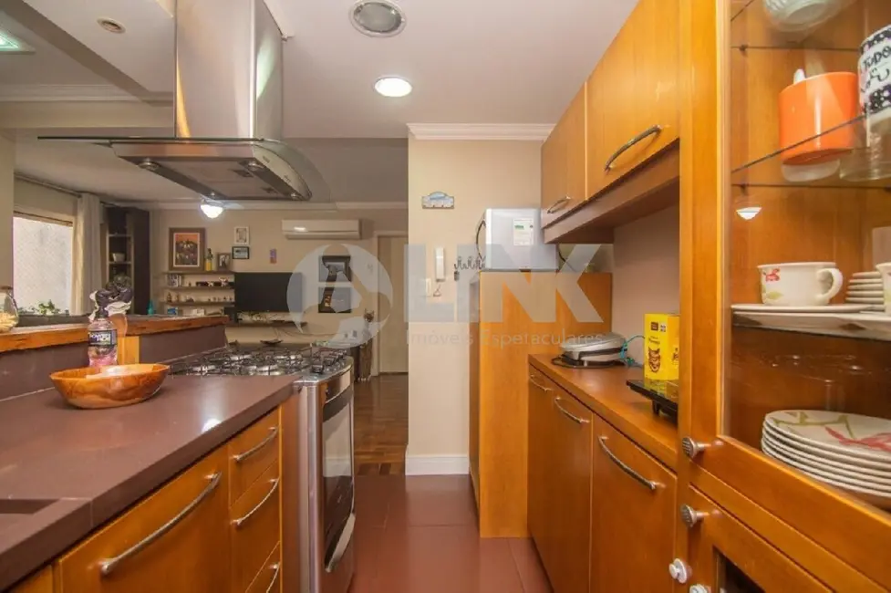 Apartamento com 2 quartos à venda, 73m2 em Auxiliadora, Porto Alegre - RS - imagem 9 Foto 9 de Apartamento com 2 quartos à venda, 73m2 em Auxiliadora, Porto Alegre - RS