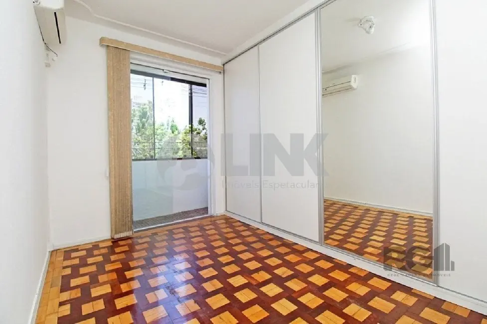Apartamento com 2 quartos à venda, 65m2 em Praia de Belas, Porto Alegre - RS - imagem 6 Foto 6 de Apartamento com 2 quartos à venda, 65m2 em Praia de Belas, Porto Alegre - RS