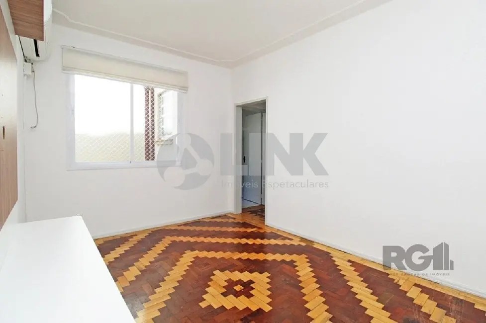 Apartamento com 2 quartos à venda, 65m2 em Praia de Belas, Porto Alegre - RS - imagem 2 Foto 2 de Apartamento com 2 quartos à venda, 65m2 em Praia de Belas, Porto Alegre - RS