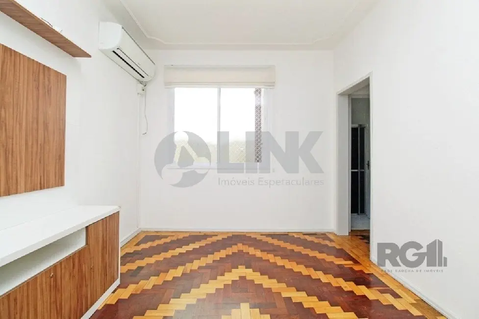 Apartamento com 2 quartos à venda, 65m2 em Praia de Belas, Porto Alegre - RS - imagem 3 Foto 3 de Apartamento com 2 quartos à venda, 65m2 em Praia de Belas, Porto Alegre - RS