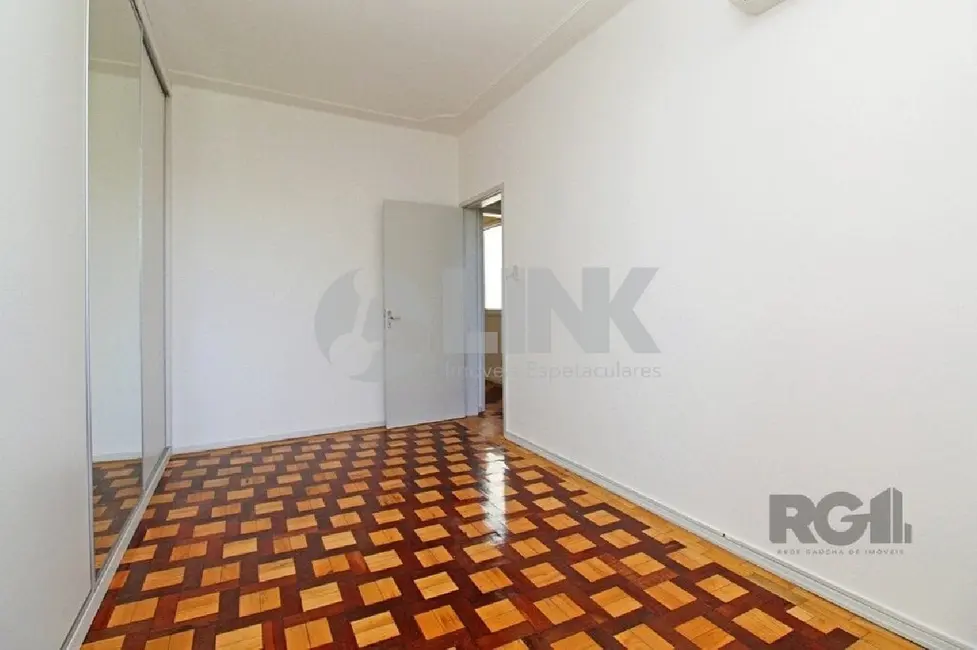 Apartamento com 2 quartos à venda, 65m2 em Praia de Belas, Porto Alegre - RS - imagem 7 Foto 7 de Apartamento com 2 quartos à venda, 65m2 em Praia de Belas, Porto Alegre - RS
