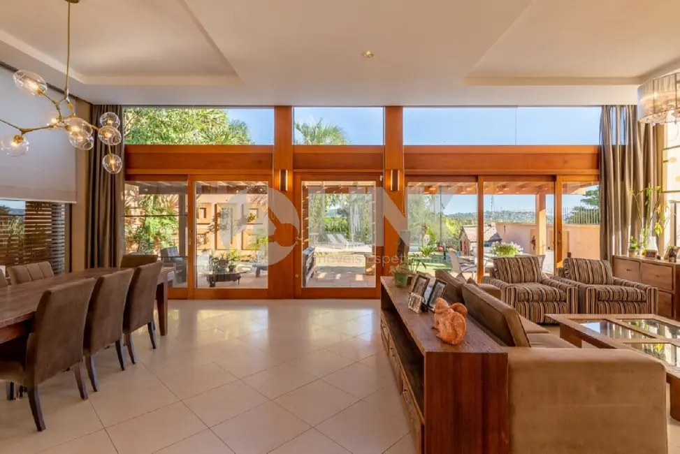 Casa com 4 quartos à venda, 498m2 em Ipanema, Porto Alegre - RS - imagem 8 Foto 8 de Casa com 4 quartos à venda, 498m2 em Ipanema, Porto Alegre - RS