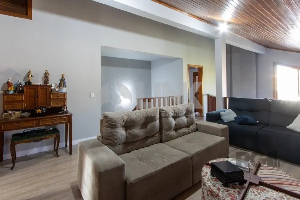 Casa com 5 quartos à venda, 336m2 em Glória, Porto Alegre - RS - imagem 6 Foto 6 de Casa com 5 quartos à venda, 336m2 em Glória, Porto Alegre - RS