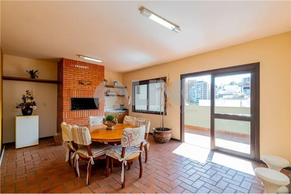 Foto 7 de Apartamento com 3 quartos à venda, 167m2 em Petrópolis, Porto Alegre - RS
