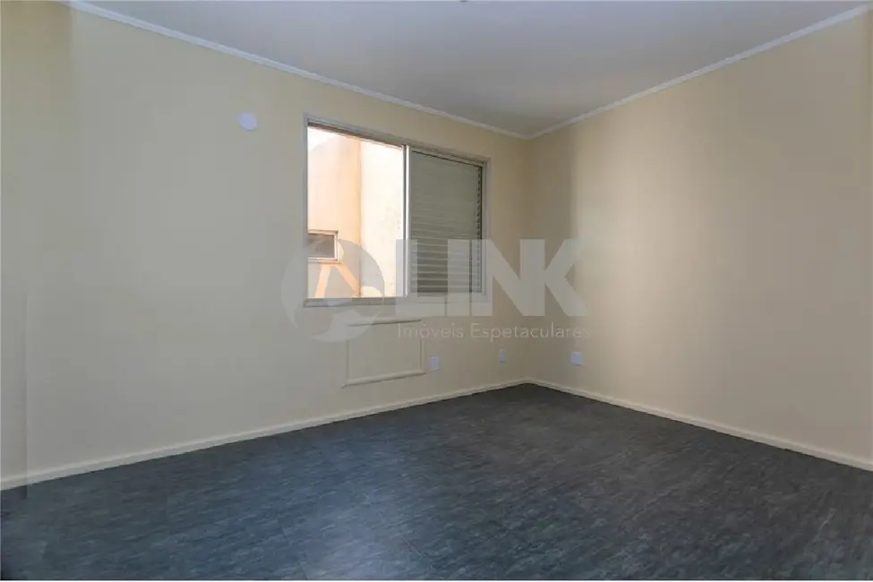 Foto 8 de Apartamento com 1 quarto à venda, 43m2 em Passo da Areia, Porto Alegre - RS