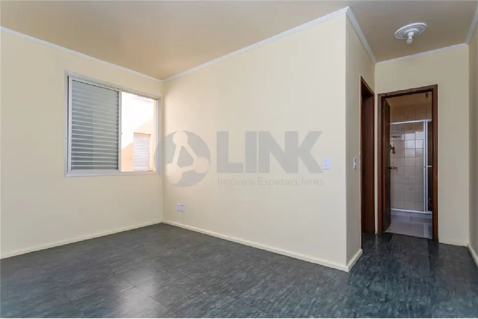 Foto 2 de Apartamento com 1 quarto à venda, 43m2 em Passo da Areia, Porto Alegre - RS