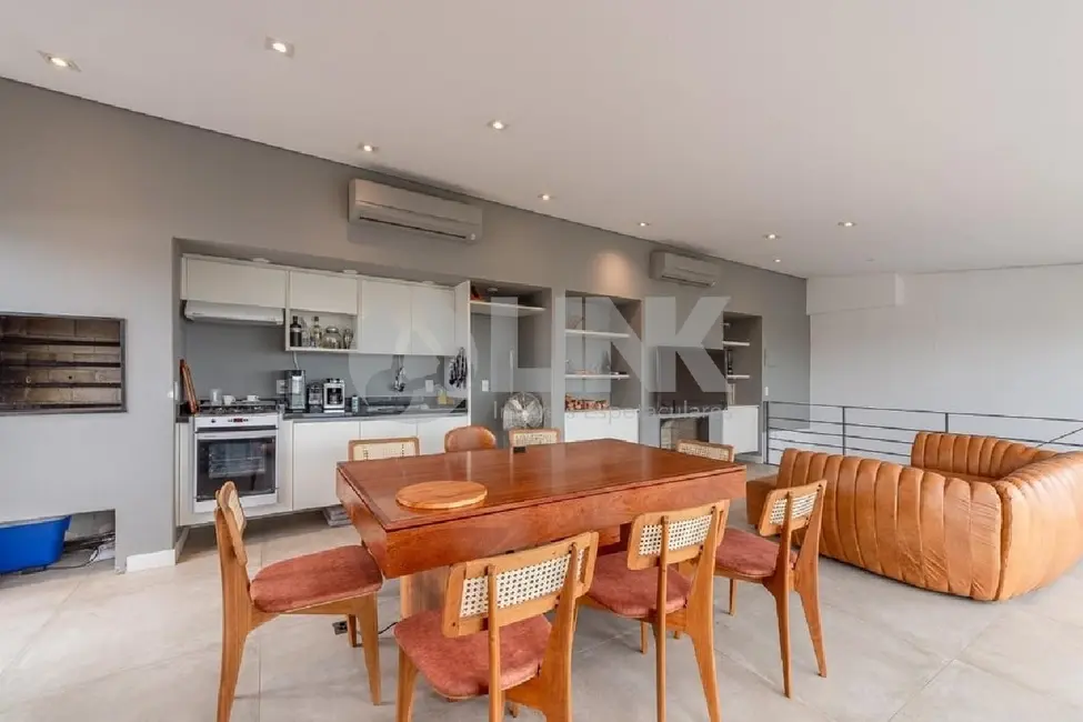 Apartamento com 2 quartos à venda, 158m2 em Petrópolis, Porto Alegre - RS - imagem 6 Foto 6 de Apartamento com 2 quartos à venda, 158m2 em Petrópolis, Porto Alegre - RS