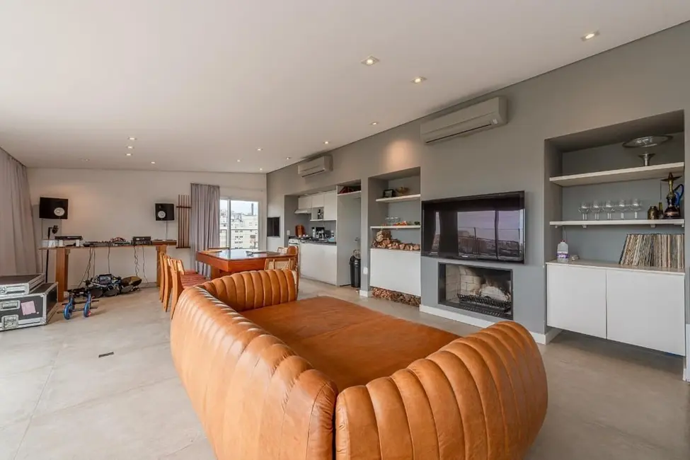 Apartamento com 2 quartos à venda, 158m2 em Petrópolis, Porto Alegre - RS - imagem 9 Foto 9 de Apartamento com 2 quartos à venda, 158m2 em Petrópolis, Porto Alegre - RS
