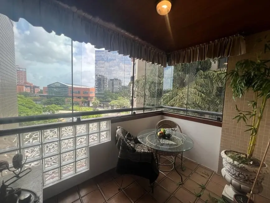 Apartamento com 2 quartos à venda, 89m2 em Chácara das Pedras, Porto Alegre - RS - imagem 3 Foto 3 de Apartamento com 2 quartos à venda, 89m2 em Chácara das Pedras, Porto Alegre - RS