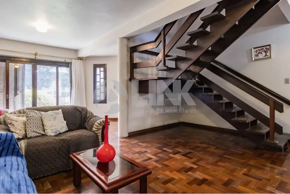 Foto 2 de Casa com 4 quartos à venda, 319m2 em Cristo Redentor, Porto Alegre - RS