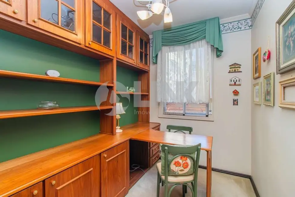 Apartamento com 2 quartos à venda, 75m2 em Mont Serrat, Porto Alegre - RS - imagem 6 Foto 6 de Apartamento com 2 quartos à venda, 75m2 em Mont Serrat, Porto Alegre - RS