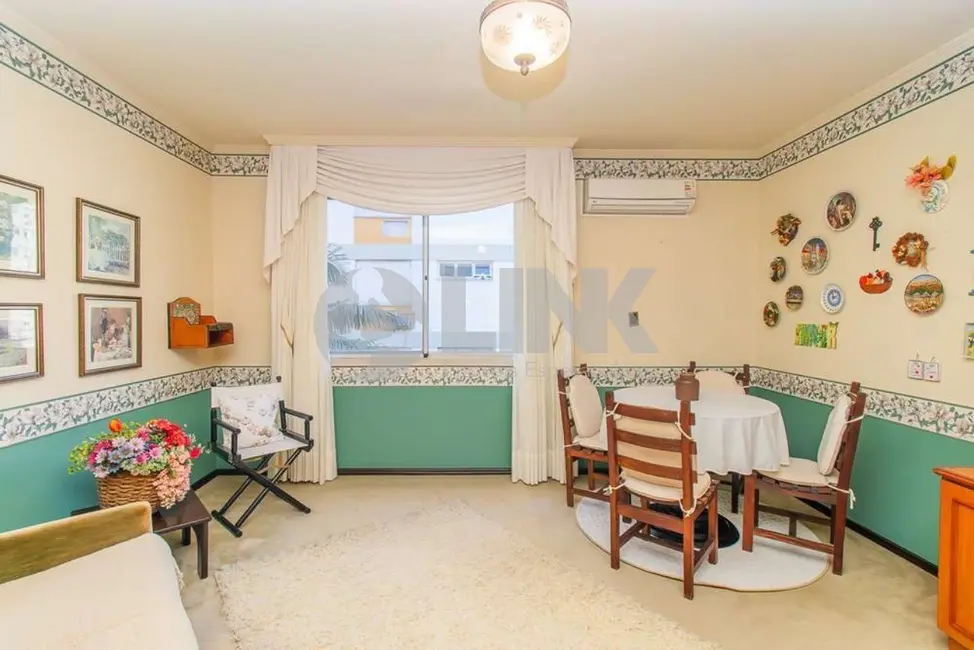 Apartamento com 2 quartos à venda, 75m2 em Mont Serrat, Porto Alegre - RS - imagem 3 Foto 3 de Apartamento com 2 quartos à venda, 75m2 em Mont Serrat, Porto Alegre - RS