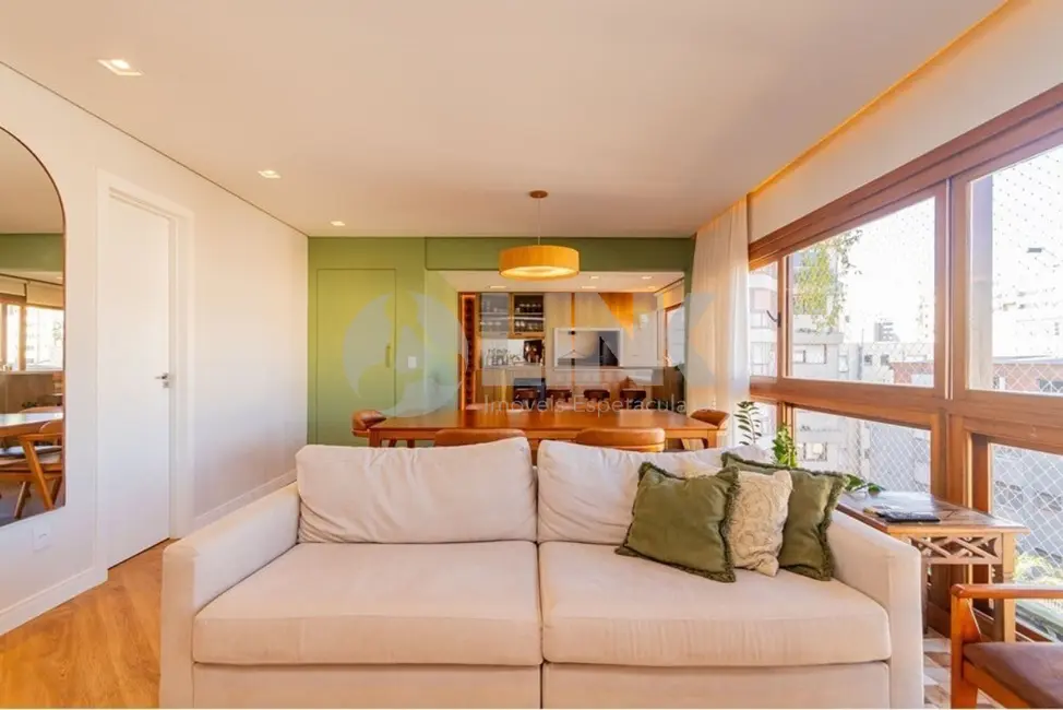 Apartamento com 3 quartos à venda, 120m2 em Menino Deus, Porto Alegre - RS - imagem 5 Foto 5 de Apartamento com 3 quartos à venda, 120m2 em Menino Deus, Porto Alegre - RS