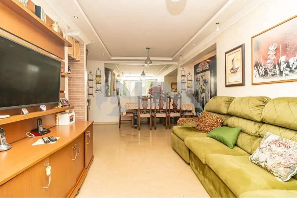 Apartamento com 2 quartos à venda, 84m2 em Passo da Areia, Porto Alegre - RS - imagem 7 Foto 7 de Apartamento com 2 quartos à venda, 84m2 em Passo da Areia, Porto Alegre - RS