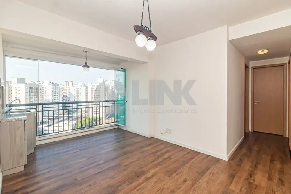 Apartamento com 3 quartos à venda, 82m2 em Passo da Areia, Porto Alegre - RS - imagem 5 Foto 5 de Apartamento com 3 quartos à venda, 82m2 em Passo da Areia, Porto Alegre - RS