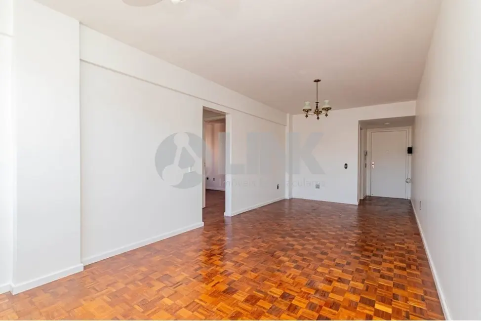 Foto 3 de Apartamento com 2 quartos à venda, 81m2 em Medianeira, Porto Alegre - RS