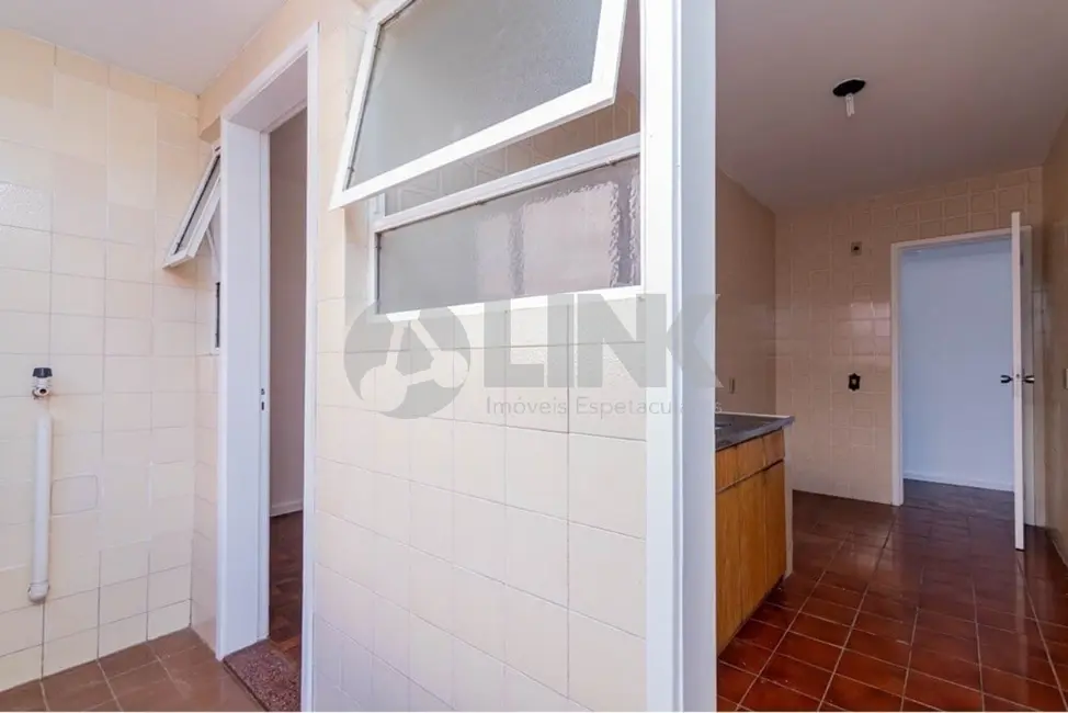 Foto 6 de Apartamento com 2 quartos à venda, 81m2 em Medianeira, Porto Alegre - RS