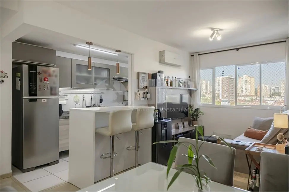 Foto 2 de Apartamento com 2 quartos à venda, 58m2 em Passo da Areia, Porto Alegre - RS