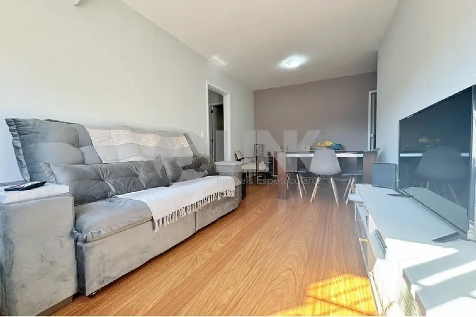 Apartamento com 2 quartos à venda, 74m2 em Jardim Botânico, Porto Alegre - RS - imagem 3 Foto 3 de Apartamento com 2 quartos à venda, 74m2 em Jardim Botânico, Porto Alegre - RS