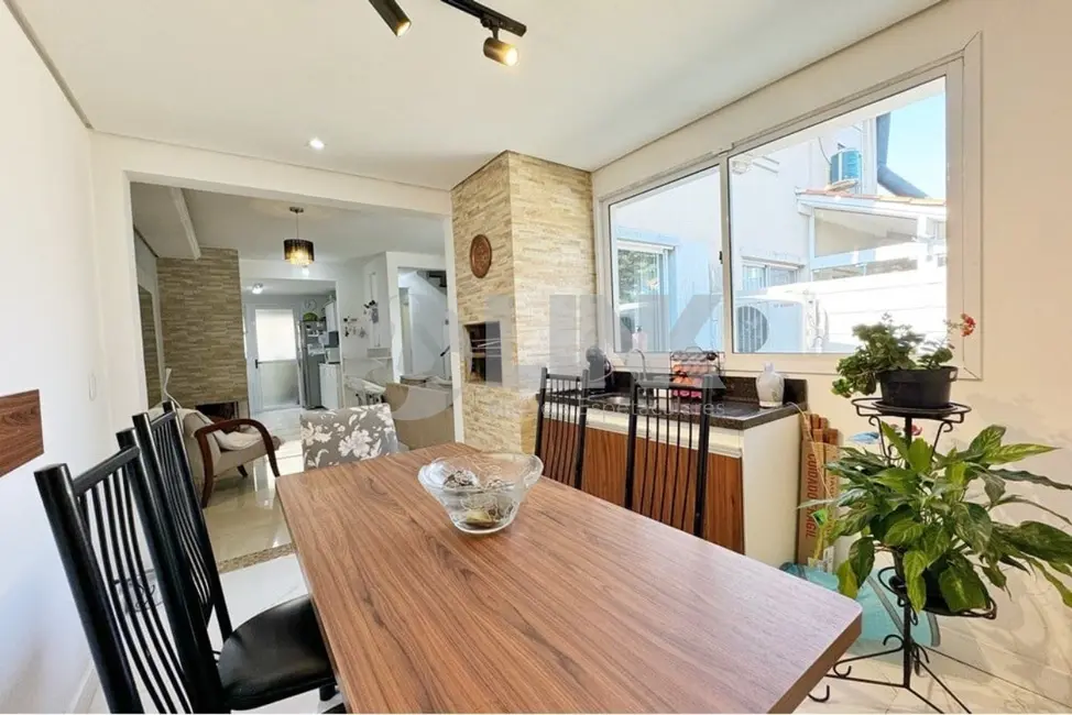 Foto 3 de Casa de Condomínio com 4 quartos à venda, 144m2 em Sarandi, Porto Alegre - RS