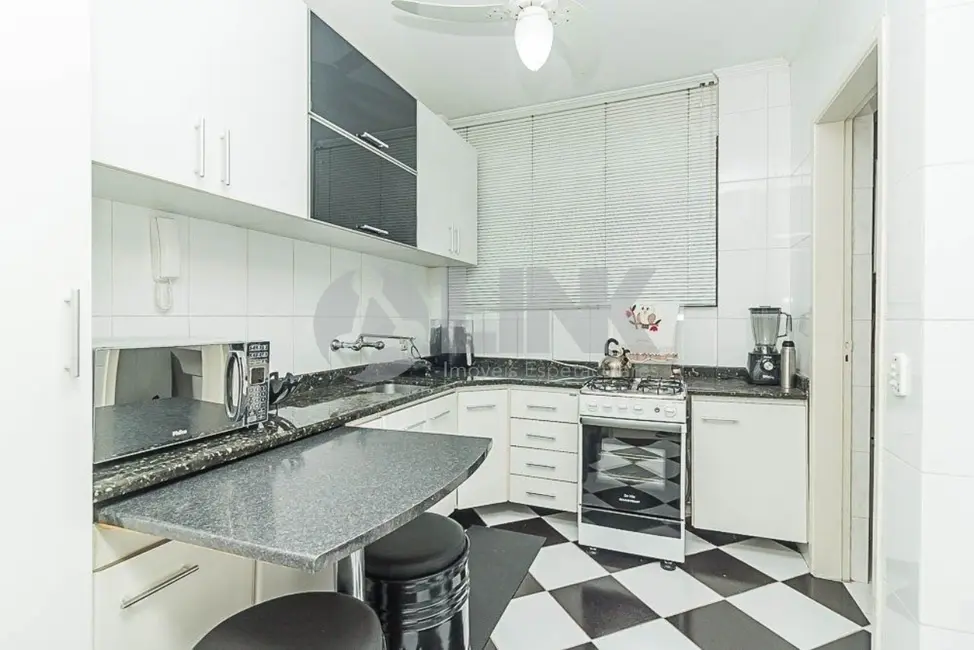 Apartamento com 3 quartos à venda, 109m2 em Bela Vista, Porto Alegre - RS - imagem 9 Foto 9 de Apartamento com 3 quartos à venda, 109m2 em Bela Vista, Porto Alegre - RS