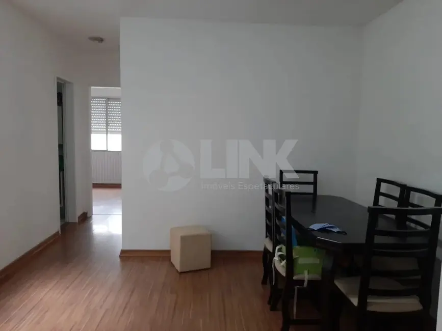 Foto 2 de Apartamento com 2 quartos à venda, 53m2 em São Sebastião, Porto Alegre - RS