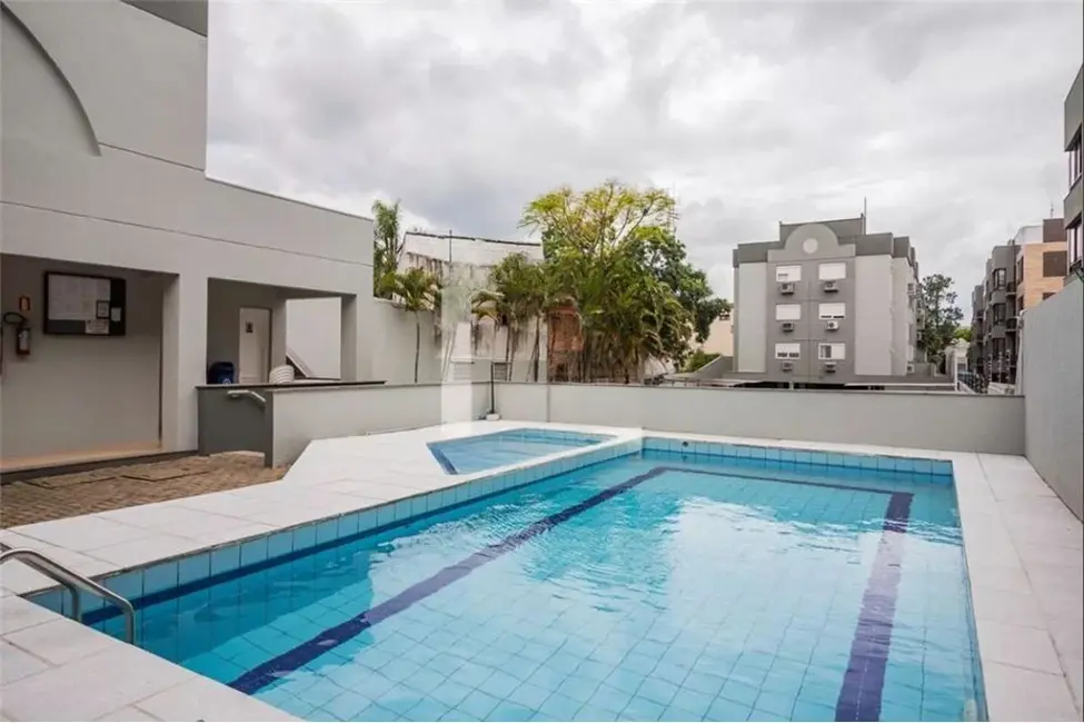 Foto 4 de Apartamento com 2 quartos à venda, 69m2 em Ipanema, Porto Alegre - RS