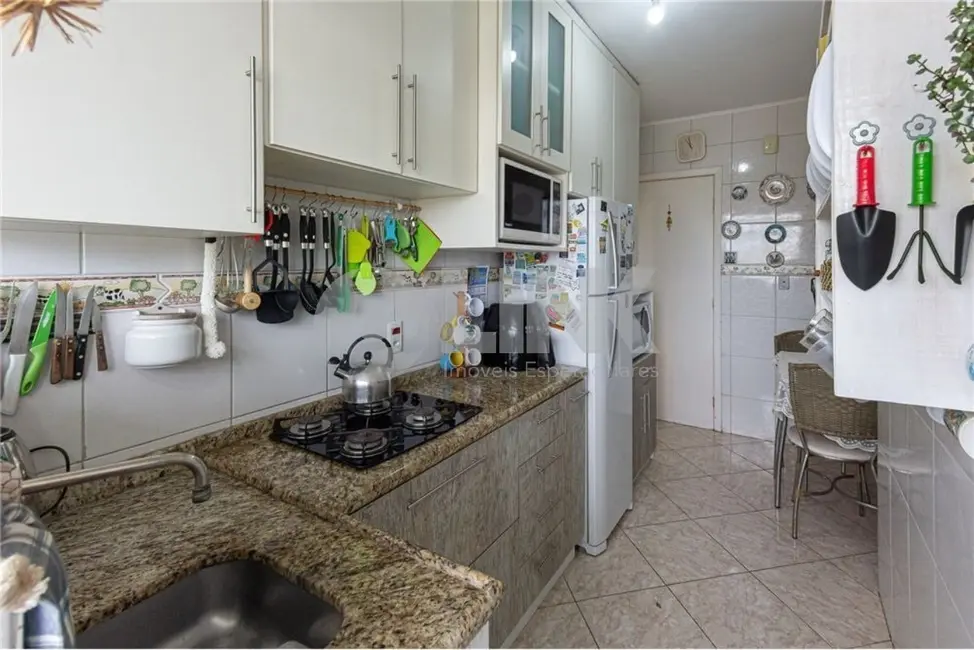 Foto 4 de Apartamento com 3 quartos à venda, 72m2 em Cristal, Porto Alegre - RS