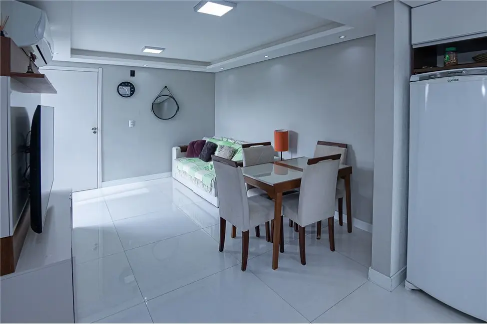 Foto 4 de Apartamento com 2 quartos à venda, 47m2 em Lomba do Pinheiro, Porto Alegre - RS