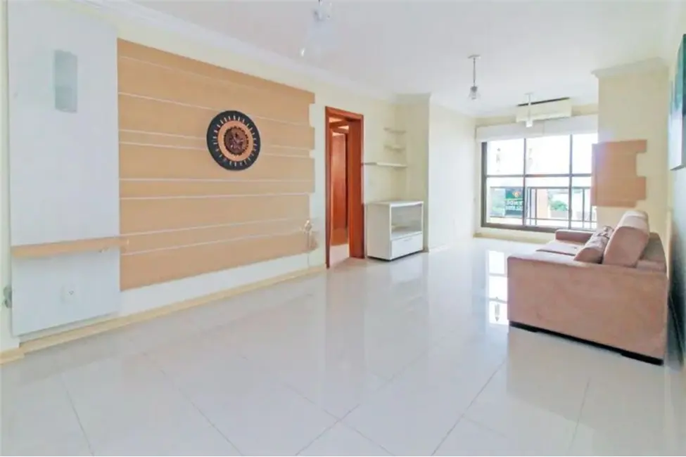 Foto 2 de Apartamento com 2 quartos à venda, 74m2 em Partenon, Porto Alegre - RS