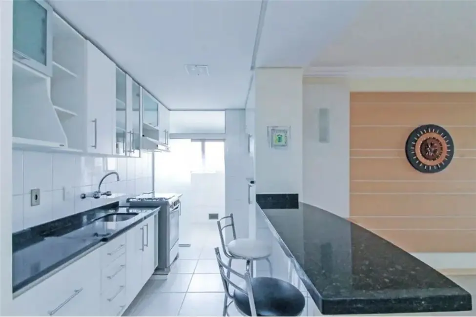 Foto 3 de Apartamento com 2 quartos à venda, 74m2 em Partenon, Porto Alegre - RS