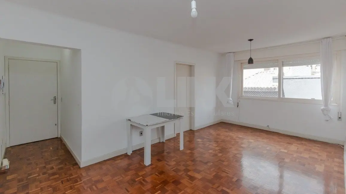 Apartamento com 3 quartos à venda, 107m2 em Moinhos de Vento, Porto Alegre - RS - imagem 2 Foto 2 de Apartamento com 3 quartos à venda, 107m2 em Moinhos de Vento, Porto Alegre - RS