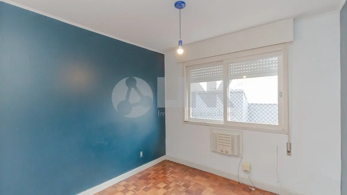 Apartamento com 3 quartos à venda, 107m2 em Moinhos de Vento, Porto Alegre - RS - imagem 9 Foto 9 de Apartamento com 3 quartos à venda, 107m2 em Moinhos de Vento, Porto Alegre - RS