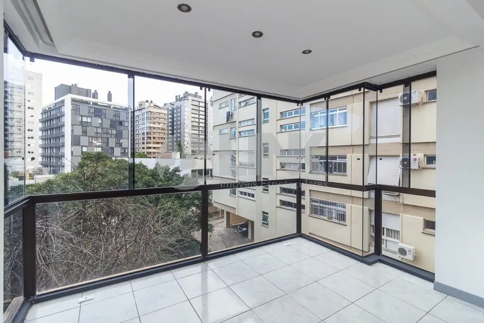 Foto 8 de Apartamento com 3 quartos à venda, 119m2 em Auxiliadora, Porto Alegre - RS