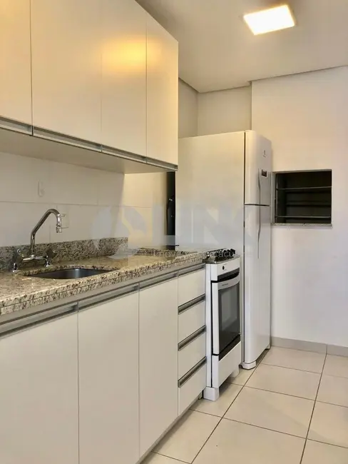 Apartamento com 3 quartos à venda, 65m2 em Petrópolis, Porto Alegre - RS - imagem 7 Foto 7 de Apartamento com 3 quartos à venda, 65m2 em Petrópolis, Porto Alegre - RS