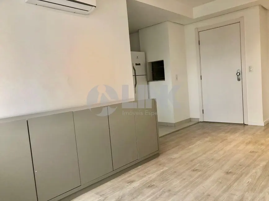 Foto 2 de Apartamento com 3 quartos à venda, 65m2 em Petrópolis, Porto Alegre - RS