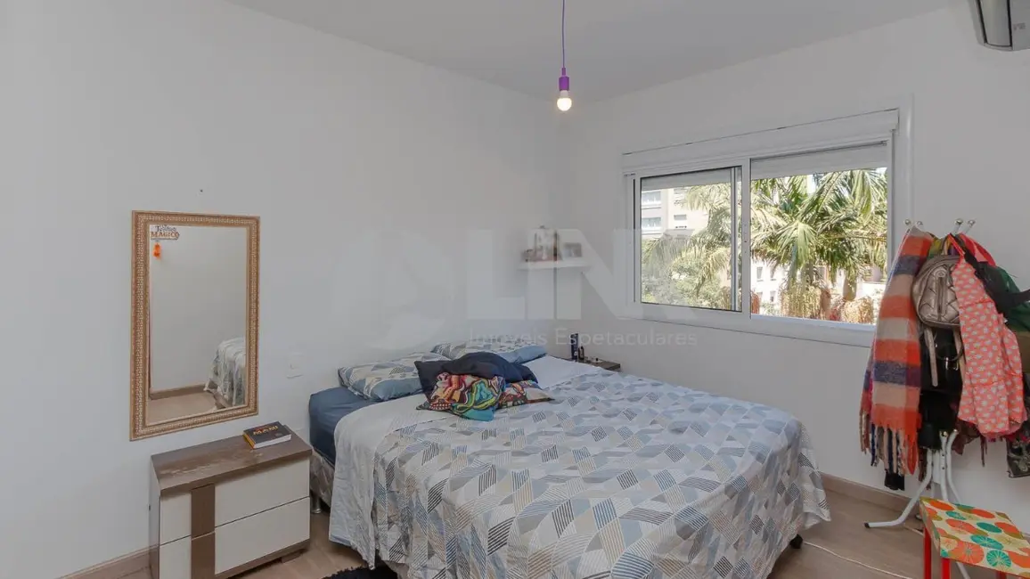 Apartamento com 2 quartos à venda, 76m2 em Petrópolis, Porto Alegre - RS - imagem 6 Foto 6 de Apartamento com 2 quartos à venda, 76m2 em Petrópolis, Porto Alegre - RS